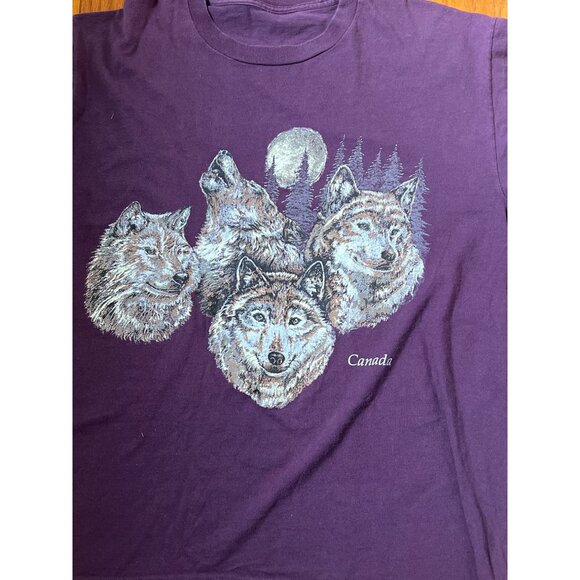 Vintage Purple Wolf Graphic T-Shirt Canada Design Cotton Blend Large Fit SINGLE - Picture 2 of 4